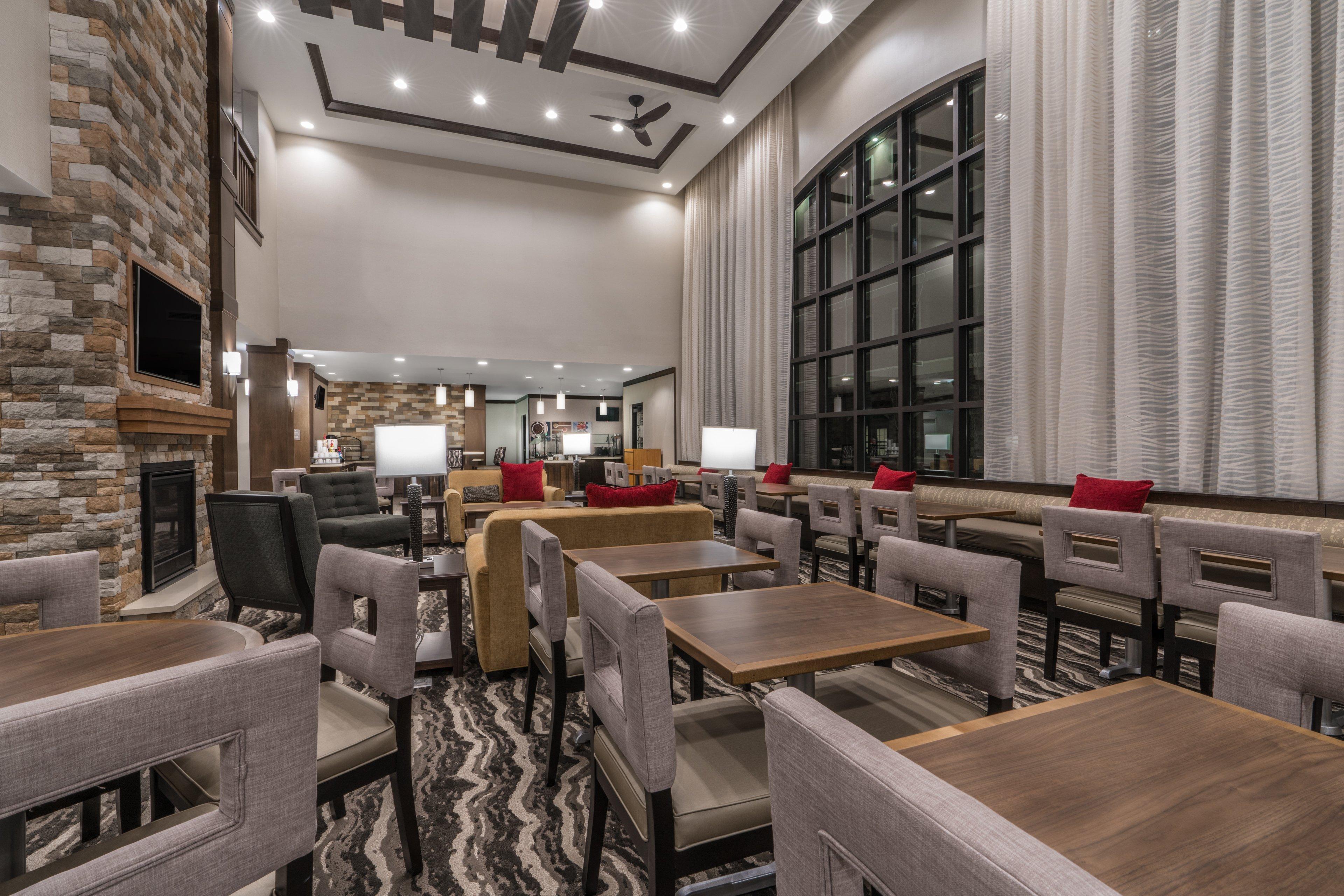 Staybridge Suites Anchorage By Ihg Kültér fotó