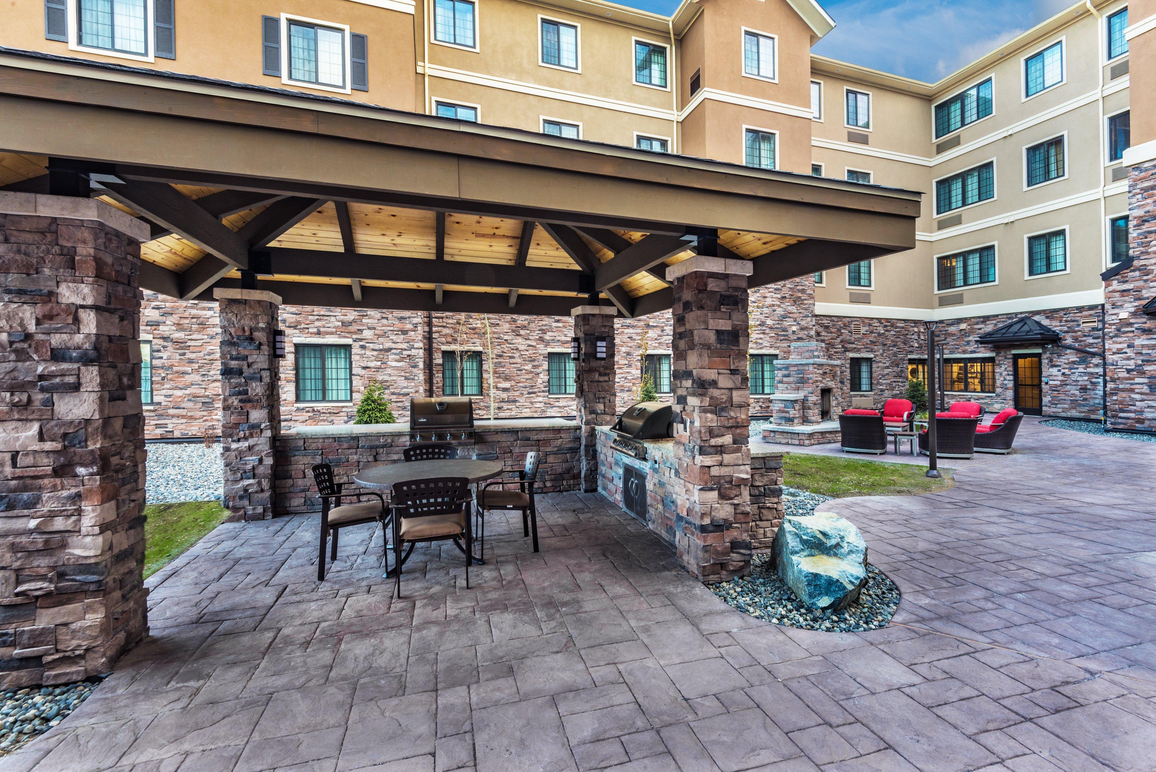 Staybridge Suites Anchorage By Ihg Kültér fotó